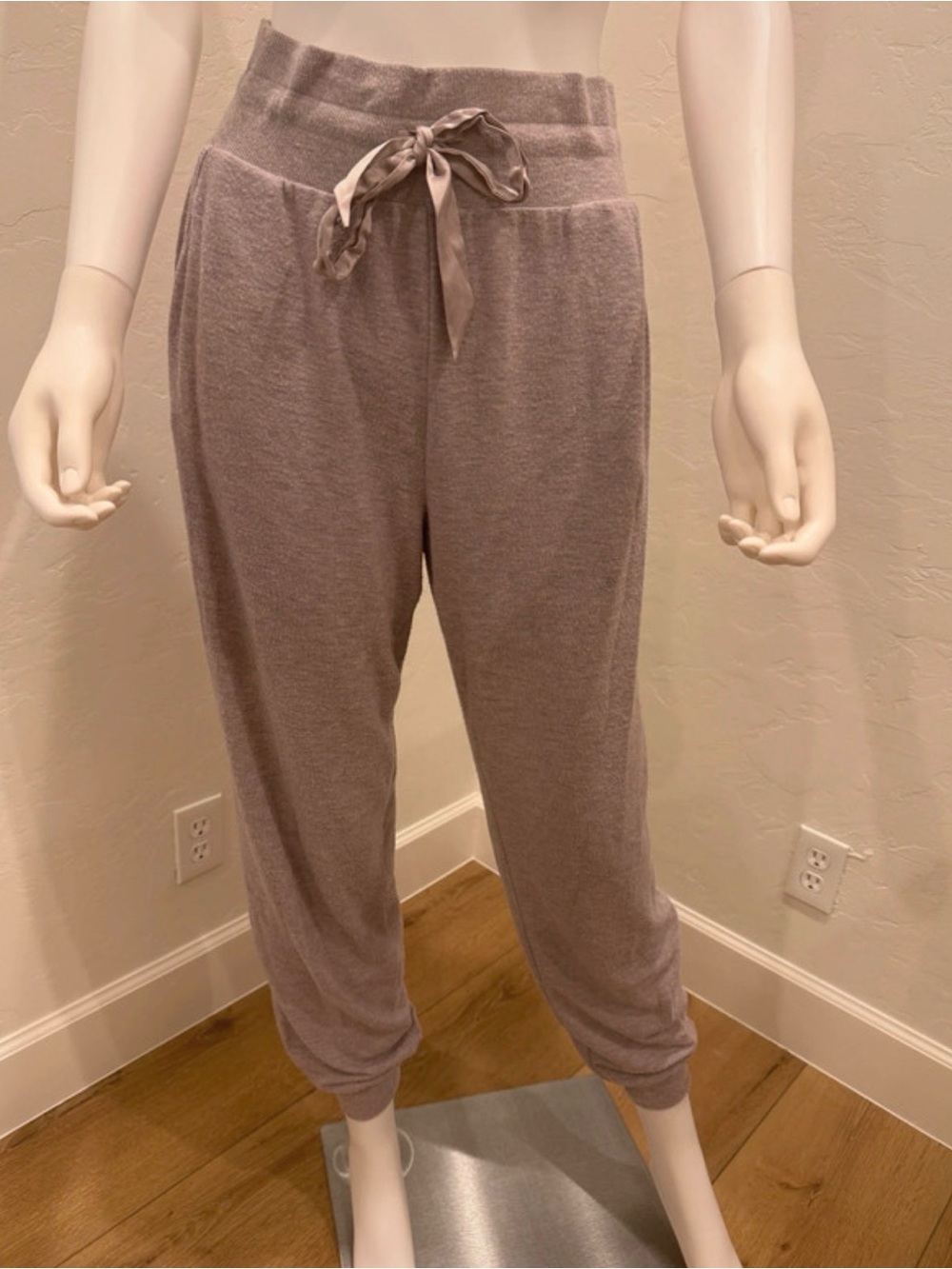 Victoria's Secret Satin Tie Jogger Pants - Mauve